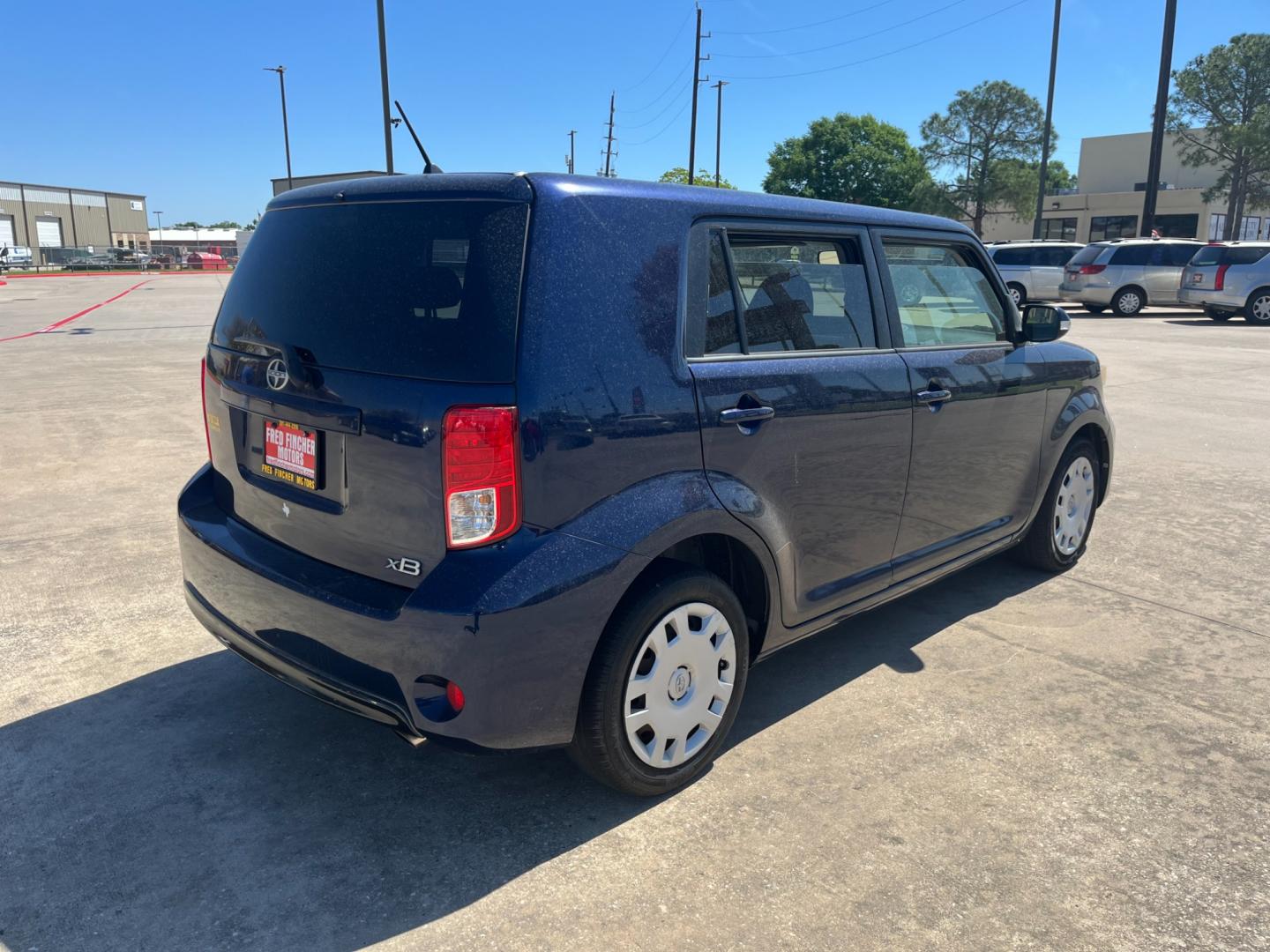 2014 blue /black Scion xB (JTLZE4FE1EJ) , Automatic transmission, located at 14700 Tomball Parkway 249, Houston, TX, 77086, (281) 444-2200, 29.928619, -95.504074 - Photo#6